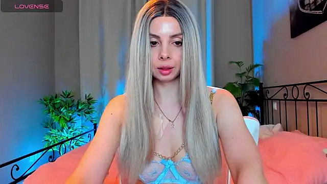 VelvetEliza online show from 7, 2, 2026