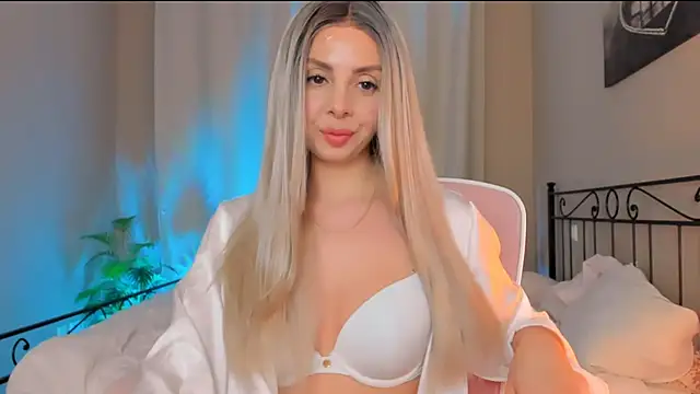 Snapshot of VelvetEliza chatting on 27, 10, 2025 VelvetEliza online show from 27, 10, 2025