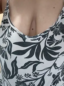 SweettyNaugthy online show from 6, 3, 2026