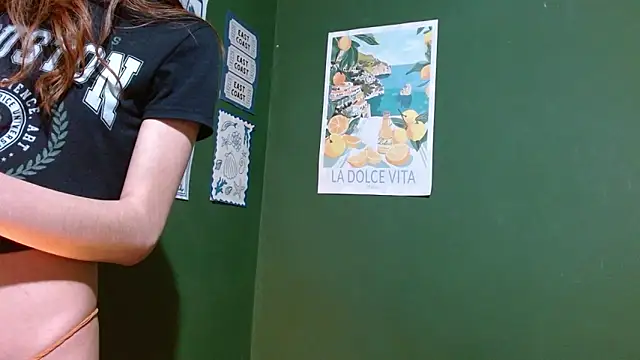 Roxiehood online show from 16, 11, 2025