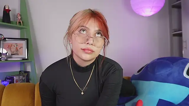 YunoRose  online show from 19, 12, 2025