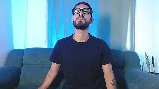 ReyPablo1 online show from 14, 10, 2025