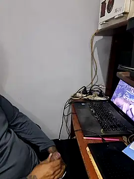 Snapshot of Joxker34 chatting on 6, 6, 2026 Joxker34 online show from 6, 6, 2026