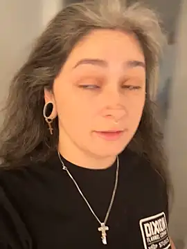 Alix Valentine online show from 4, 11, 2025