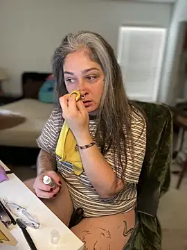 Alix Valentine online show from 19, 4, 2026