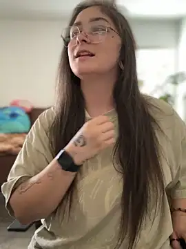 Alix Valentine online show from 10, 10, 2025