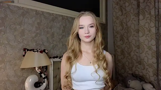 Emma Frosty online show from 22, 10, 2025