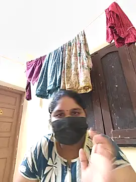 Villageanuty online show from 4, 12, 2025