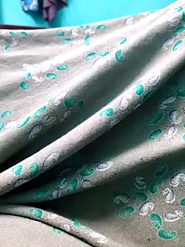 Villageanuty online show from 3, 2, 2026