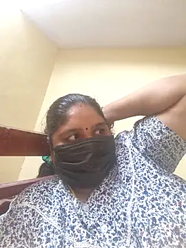 Villageanuty online show from 28, 10, 2025