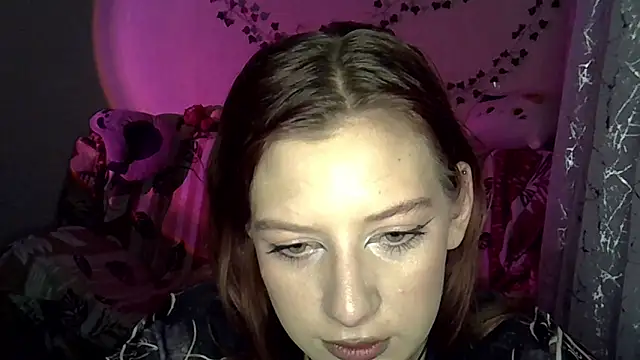 Snapshot of Lily_Ember chatting on 1, 12, 2025 Lily Ember online show from 1, 12, 2025