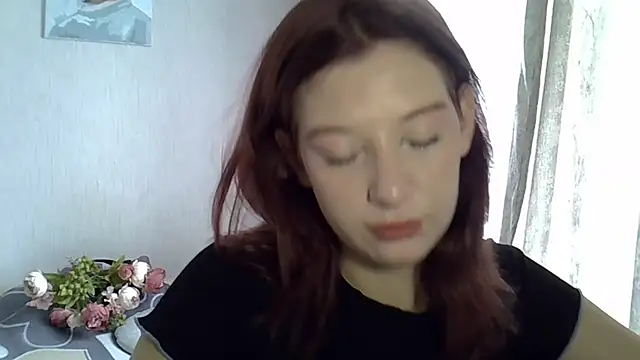 Lily Ember online show from 11, 10, 2025