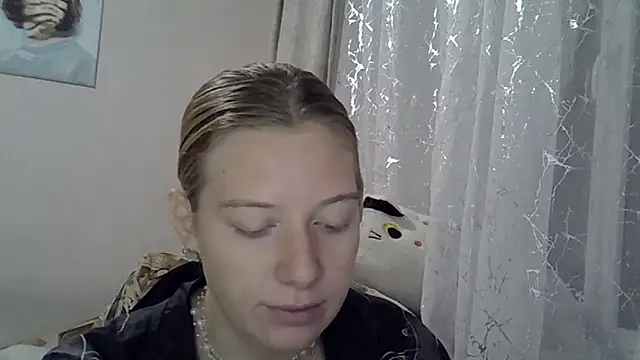 Snapshot of Lily_Ember chatting on 4, 10, 2025 Lily Ember online show from 4, 10, 2025