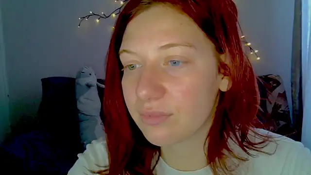 Snapshot of Lily_Ember chatting on 11, 2, 2026 Lily Ember online show from 11, 2, 2026