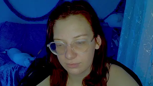 Snapshot of Lily_Ember chatting on 12, 1, 2026 Lily Ember online show from 12, 1, 2026