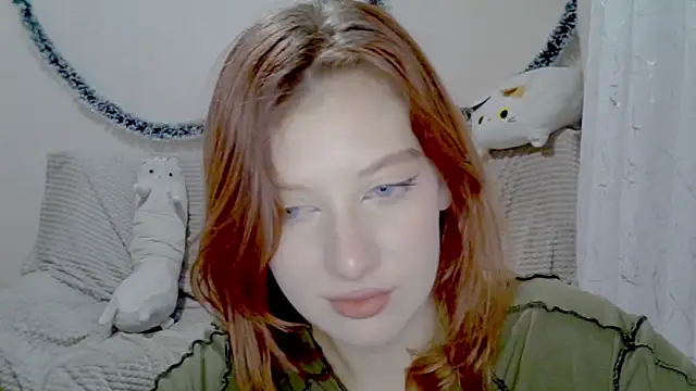 Snapshot of Lily_Ember chatting on 15, 12, 2025 Lily Ember online show from 15, 12, 2025