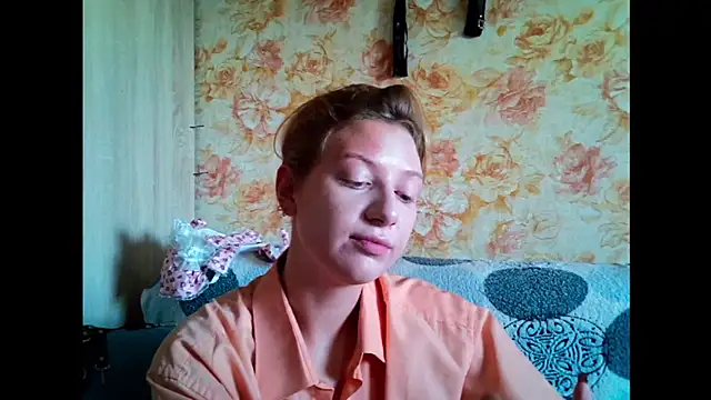 Snapshot of Lily_Ember chatting on 12, 9, 2025 Lily Ember online show from 12, 9, 2025