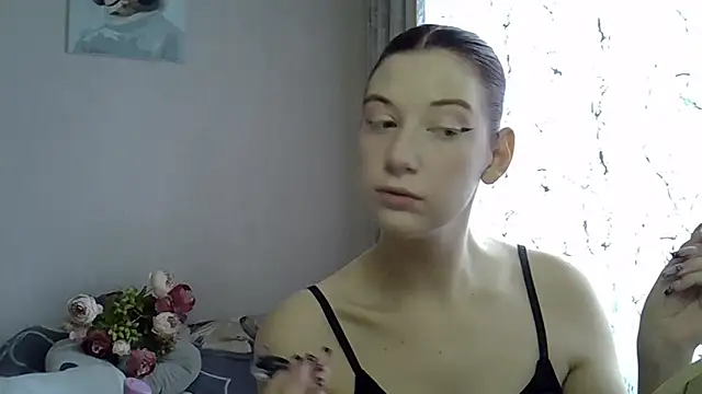 Lily Ember online show from 10, 10, 2025