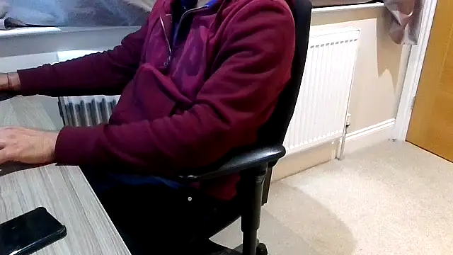 Snapshot of rogamuffin chatting on 28, 2, 2026 rogamuffin online show from 28, 2, 2026