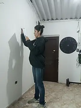 damian and tiana online show from 4, 4, 2026