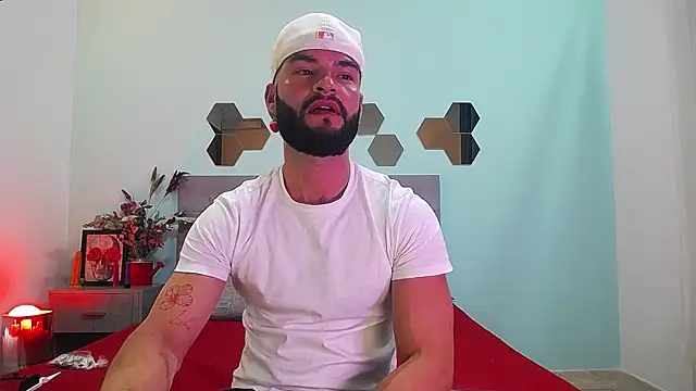 Juan Castellanos7 online show from 9, 9, 2025