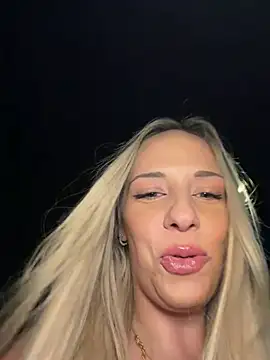 SweetBella95  online show from 4, 7, 2026