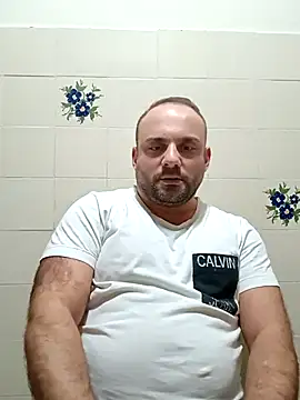 cazzoduroduro26 online show from 24, 2, 2026