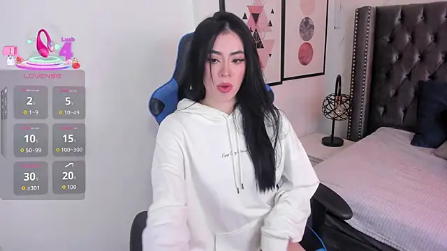 Anya Belth online show from 16, 10, 2025