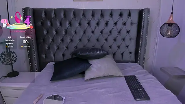 Anya Belth online show from 1, 11, 2025