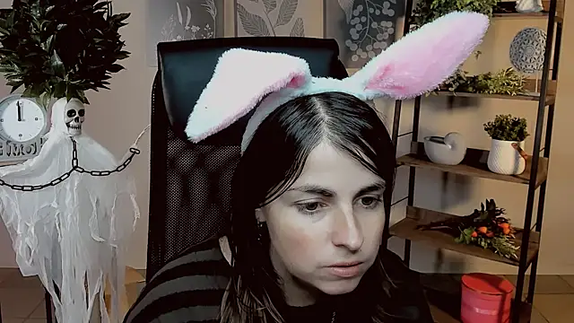 MartaEdams online show from 30, 10, 2025