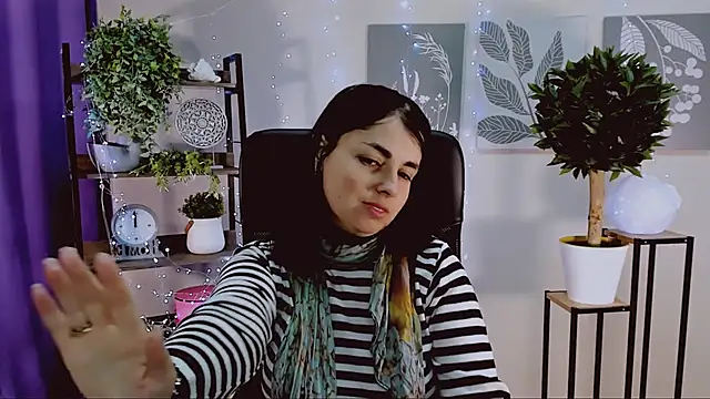 MartaEdams online show from 15, 4, 2026