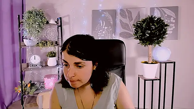 MartaEdams online show from 5, 6, 2026