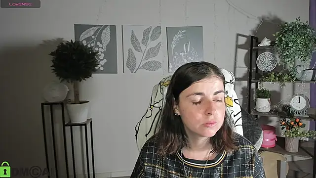 MartaEdams online show from 8, 7, 2026