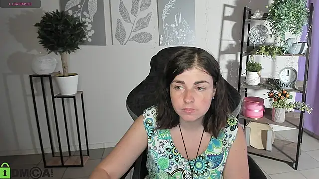 MartaEdams online show from 10, 7, 2026