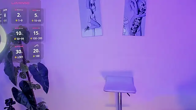 Snapshot of SamayRyann chatting on 10, 10, 2025 SamayRyann online show from 10, 10, 2025