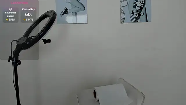 Snapshot of SamayRyann chatting on 10, 11, 2025 SamayRyann online show from 10, 11, 2025