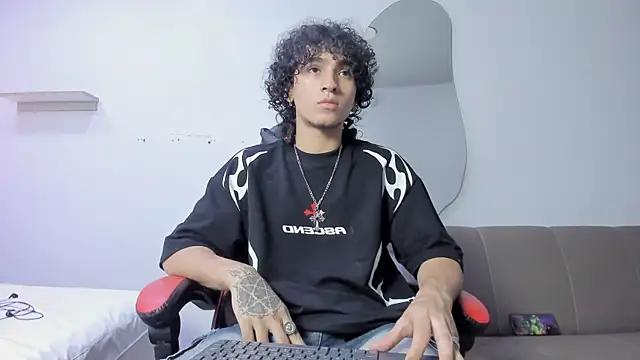JackesTaylor online show from 8, 4, 2026