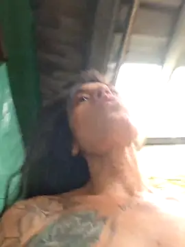 Samy Hoops online show from 5, 4, 2026