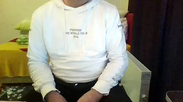 st206boy online show from 13, 4, 2026