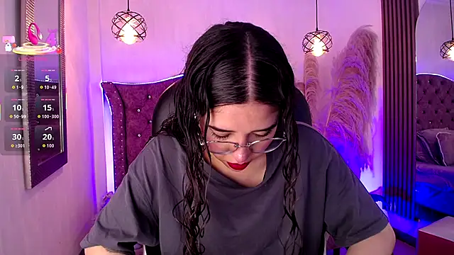 Amara Davis online show from 1, 12, 2025