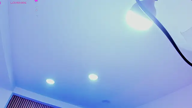 SelenaStonne online show from 28, 3, 2026