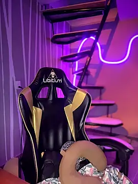 victoria amatista  online show from 22, 3, 2026