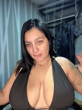 Snapshot of victoria_amatista_ chatting on 9, 11, 2025 victoria amatista online show from 9, 11, 2025