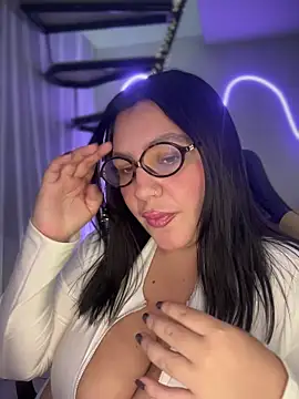 Snapshot of victoria_amatista_ chatting on 10, 11, 2025 victoria amatista online show from 10, 11, 2025