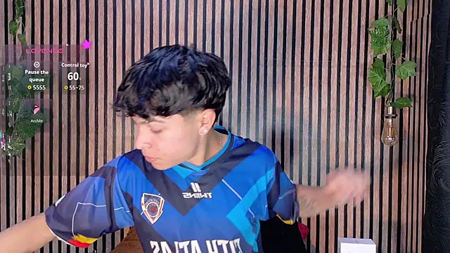 Felipe boy1 online show from 3, 10, 2025