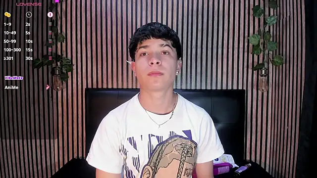 Felipe boy1 online show from 9, 9, 2025