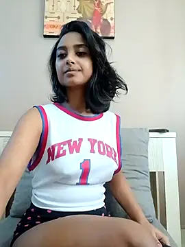 littlemissdevil69 online show from 21, 2, 2026