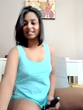 Snapshot of littlemissdevil69 chatting on 20, 11, 2025 littlemissdevil69 online show from 20, 11, 2025