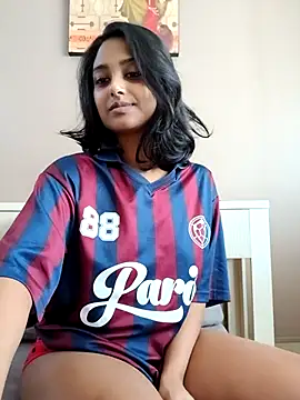 littlemissdevil69 online show from 10, 2, 2026