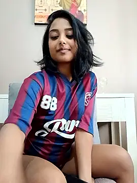 littlemissdevil69 online show from 10, 1, 2026